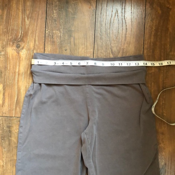 Champion 3/4 length workout pants - Picture 7 of 8
